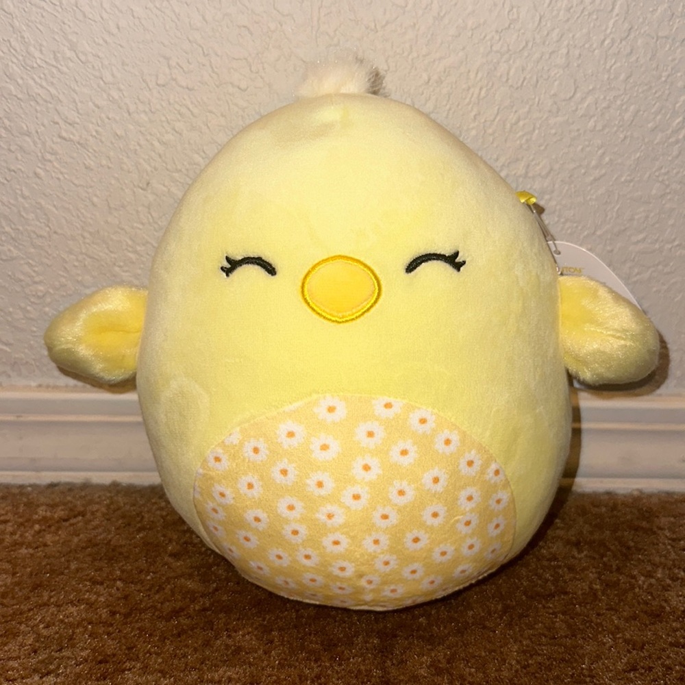 NWT Aimee the Yellow Spring Chick Squishmallow 8”
